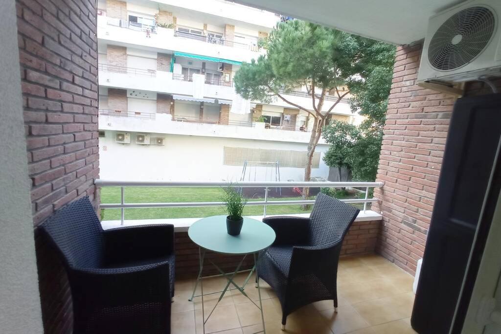 Apartamento Con Piscina A 2 Minutos De La Playa!!! Lloret de Mar Esterno foto